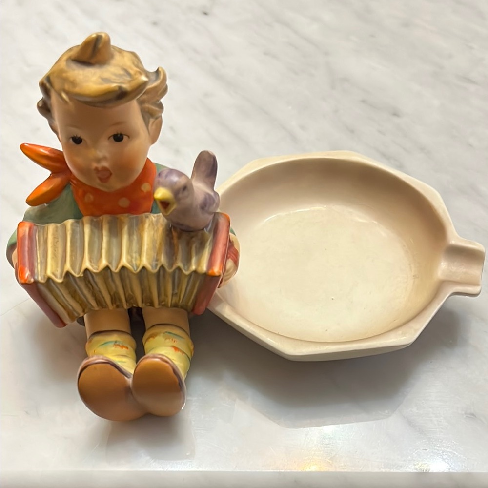 VINTAGE Hummel Let’s sing ashtray